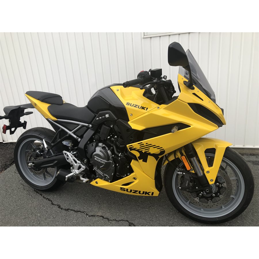 SUZUKI GSX-8R 2024