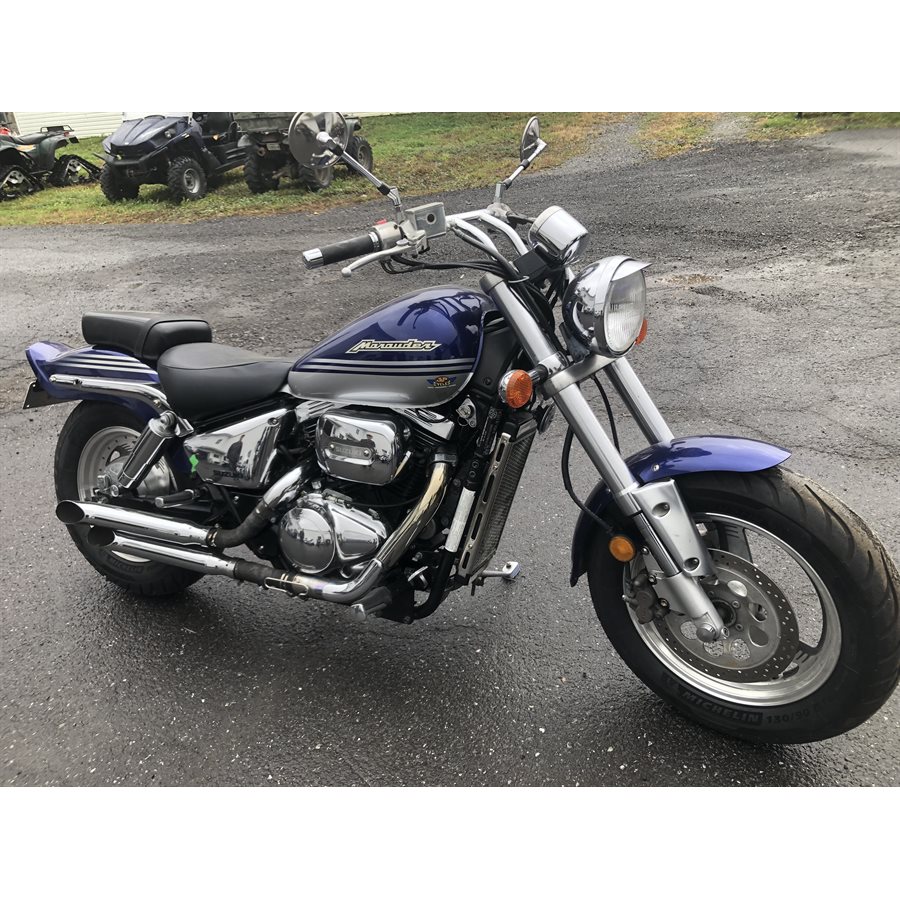 SUZUKI MARAUDER 2002